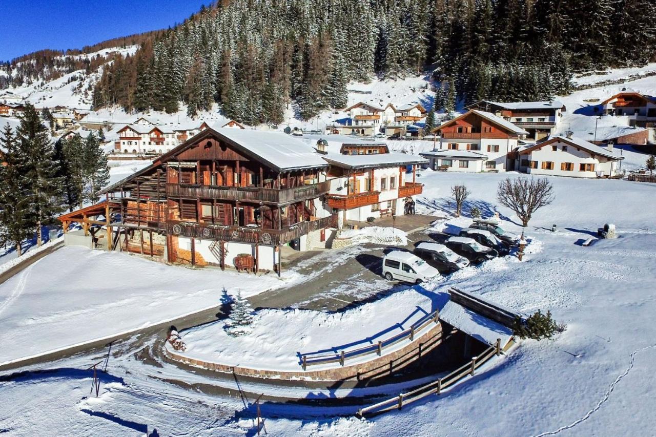 B&B Ciauceia Сельва-ди-Валь-Гардена Экстерьер фото