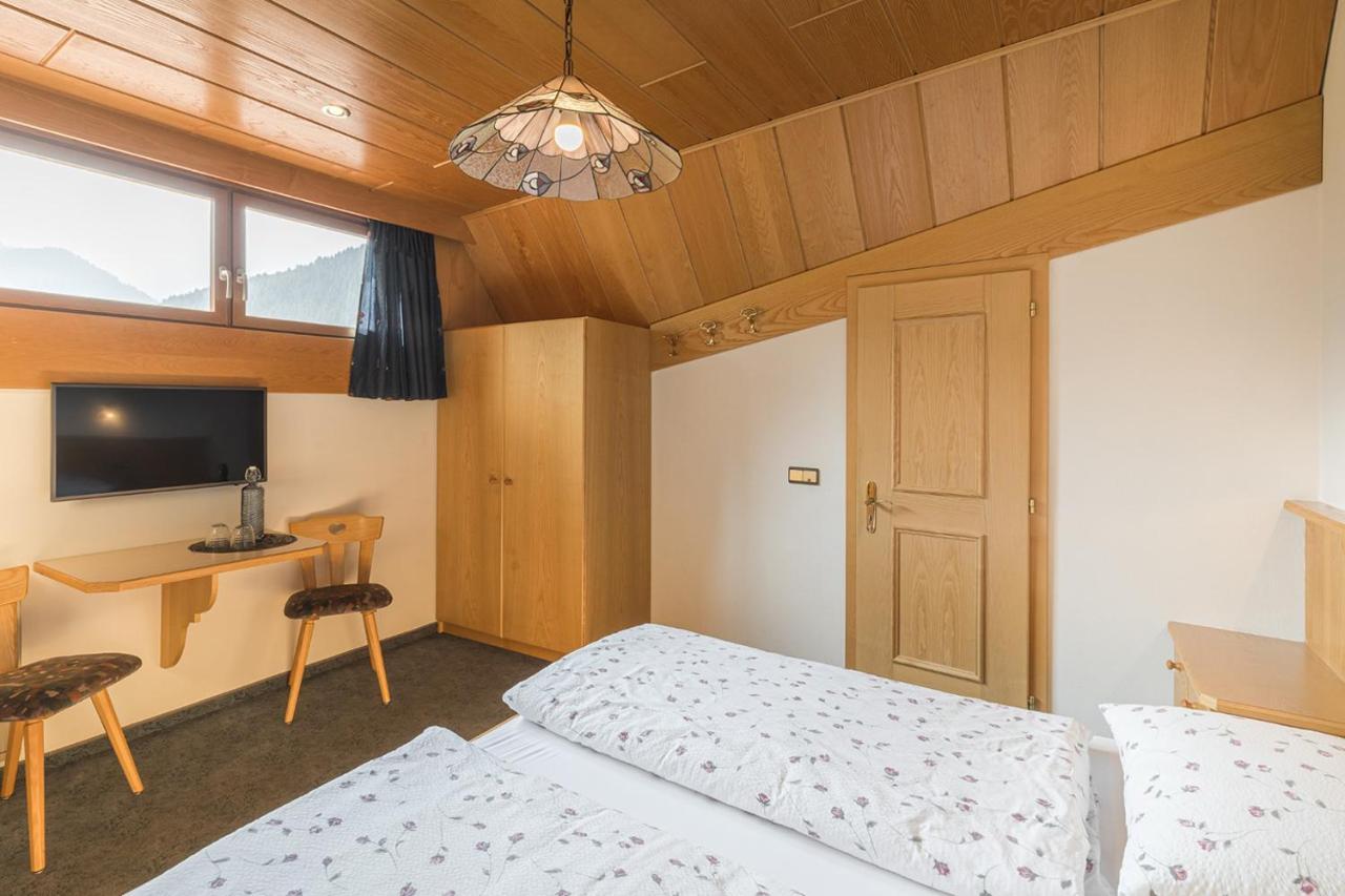 B&B Ciauceia Сельва-ди-Валь-Гардена Экстерьер фото